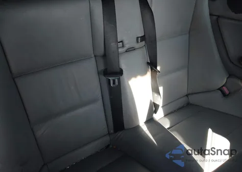 2006 BMW 325Ci from USA, damaged, VIN WBABW33486PX84352